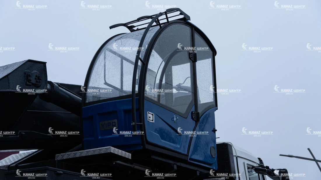 avtogidropodemnik-vipo-45-kamaz-43118-4