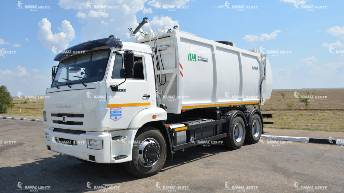 musorovoz-s-bokovoj-zagruzkoj-ko-440-5-na-shassi-kamaz-65115-08