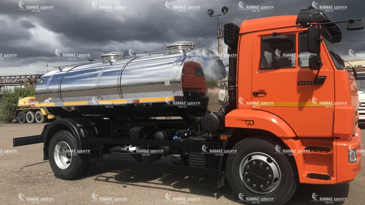 pishchevaya-avtocisterna-acpt-7-5-kamaz-43253-1