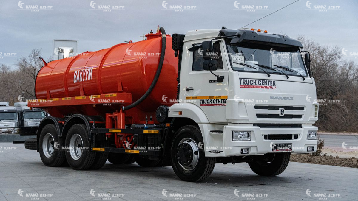 vakuumnaya-mashina-mv-10-assenizator-na-shassi-65115-3