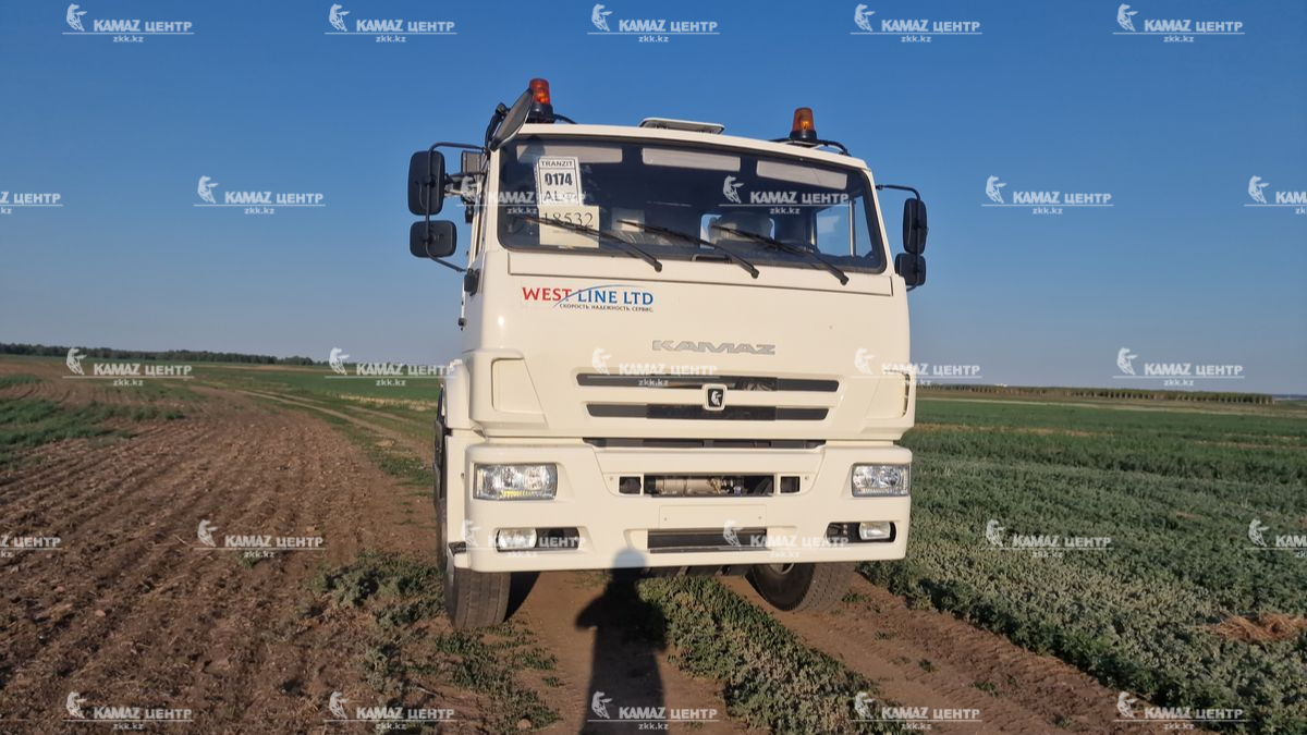 vakuumnaya-mashina-mv-11-assenizator-na-shassi-kamaz-53605-1