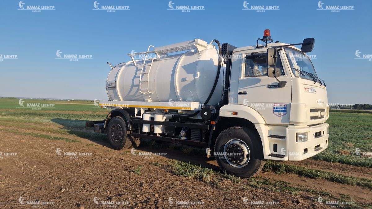 vakuumnaya-mashina-mv-11-assenizator-na-shassi-kamaz-53605-3
