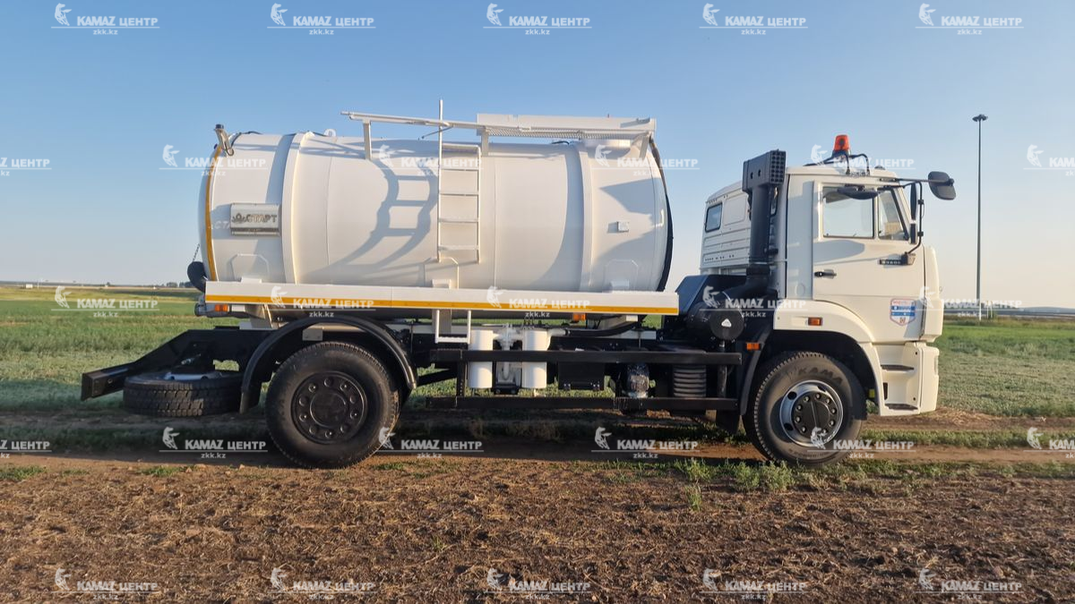 vakuumnaya-mashina-mv-11-assenizator-na-shassi-kamaz-53605-4