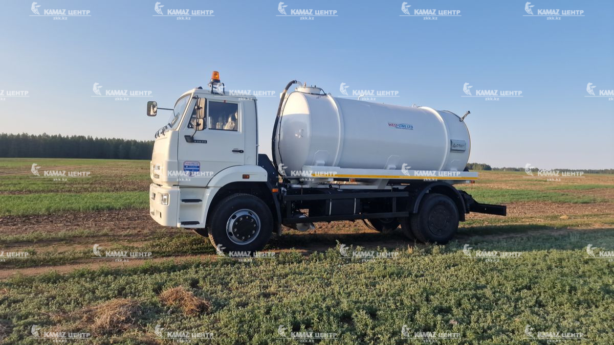 vakuumnaya-mashina-mv-11-assenizator-na-shassi-kamaz-53605-6