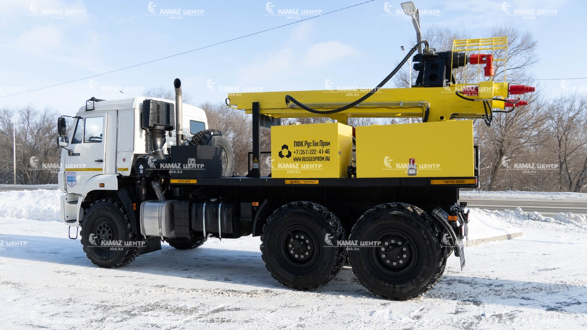 agregat-zaglubleniya-ankerov-aza-3m-na-shassi-kamaz-53504-02