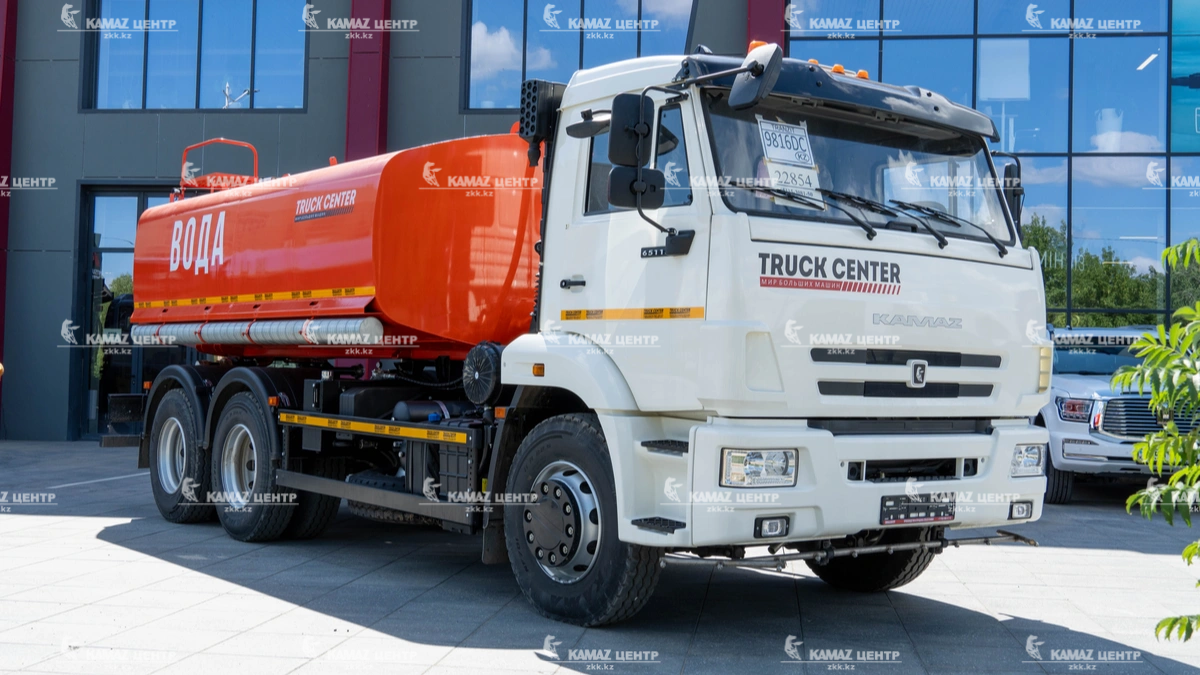 avtocisterna-polivomoechnaya-acv-15-kub-m-na-shassi-kamaz-65115-50-3